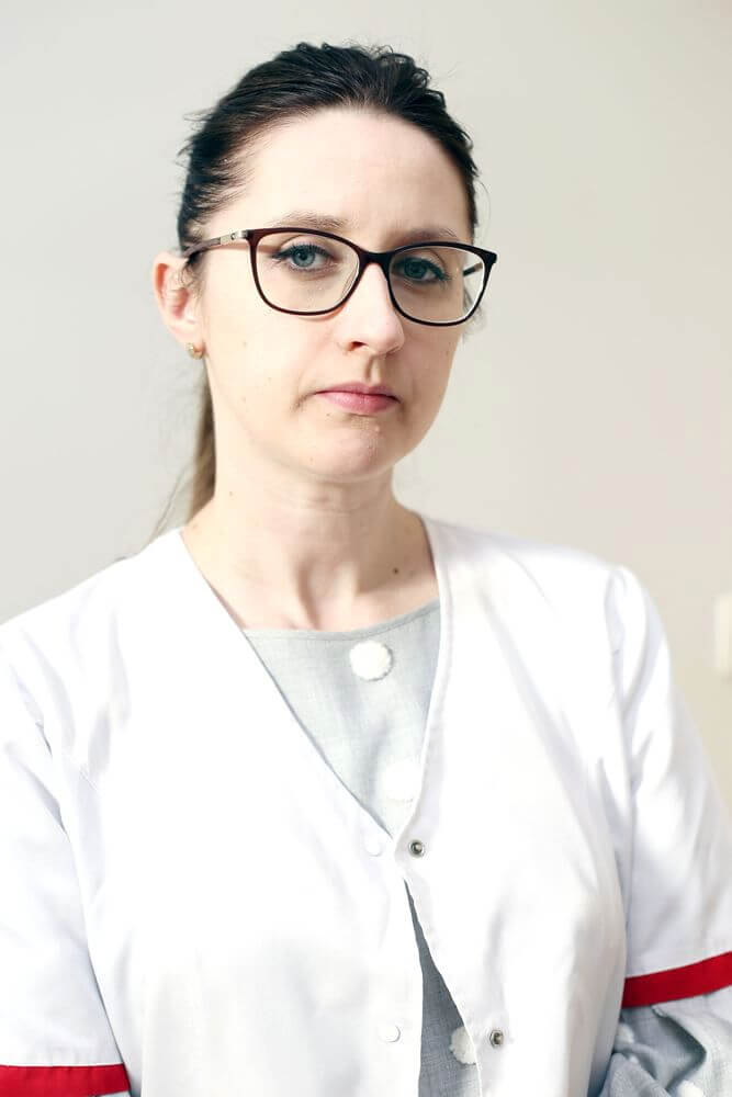 Dr. Oana Popa