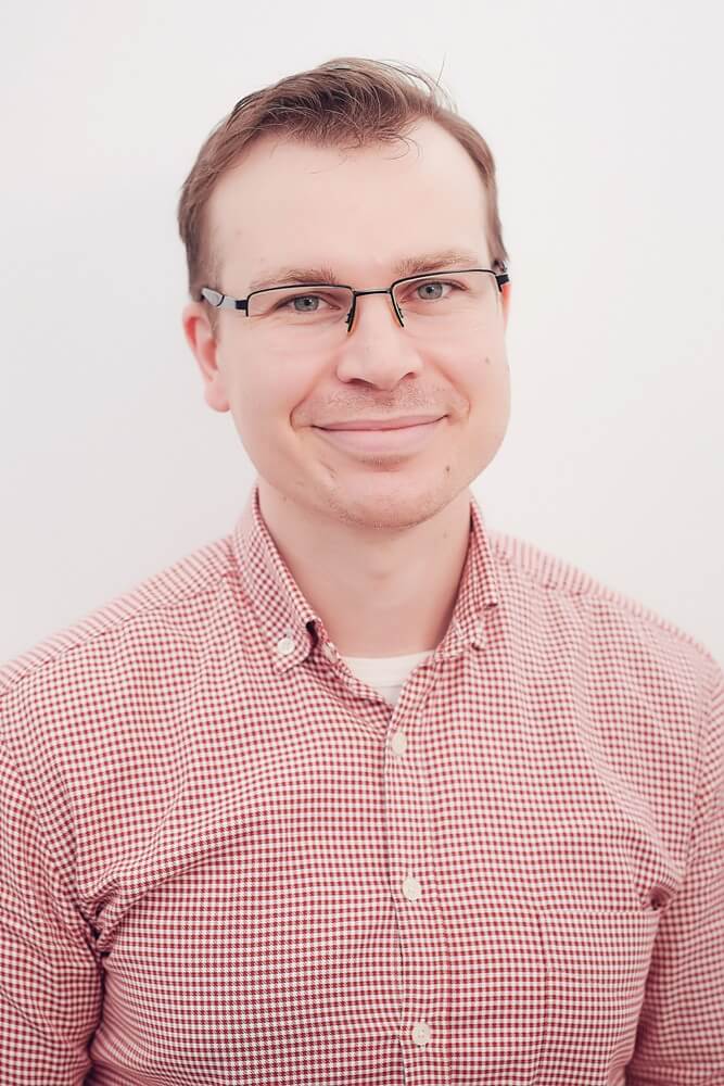 Dr. Adrian Cureniuc