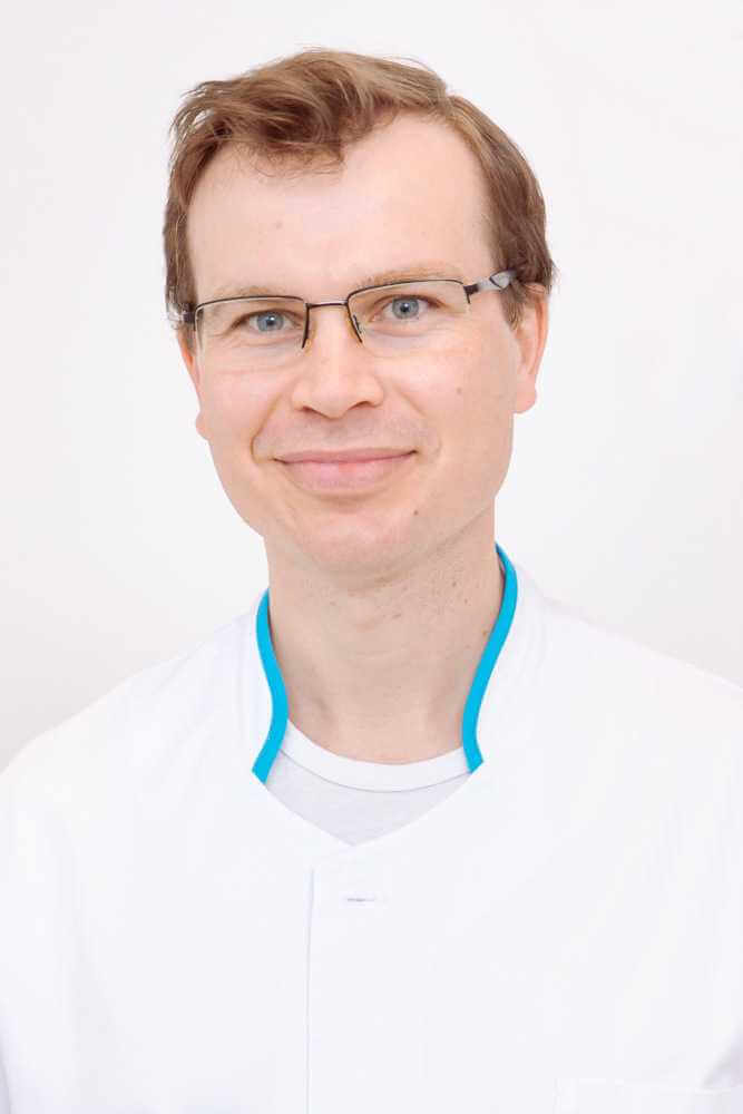 Dr. Adrian Cureniuc